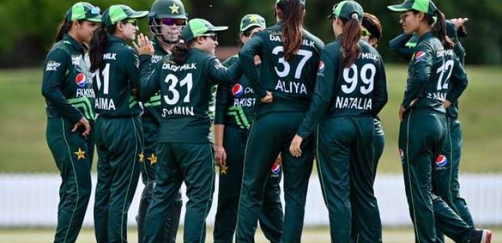 Nida Dar's four-fer gives Pakistan women's team a winning start o ..