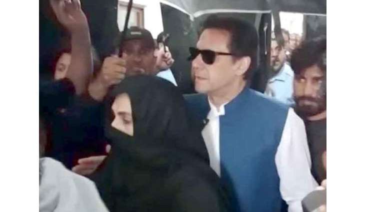 Federal Cabinet sub-committee proposes names of Imran Khan, Bushra bibi for ECL