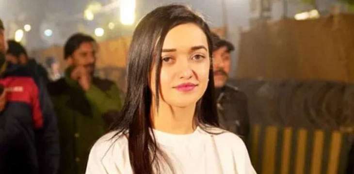 Sanam challenges Maryam Nawaz to contest upcoming elections against her