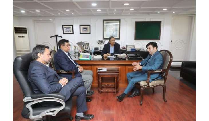 KP Sports Minister meets Chairman PCB Management Committee