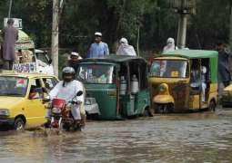 مقتل أربعة أشخاص اثر أمطار في مدینة بشاور باقلیم خیبربختونخوا