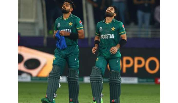 Hafeez reveals strategy behind breaking Babar-Rizwan opening partnership