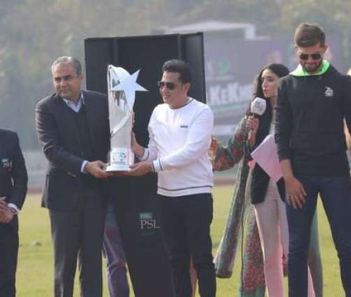 HBL PSL 9 Trophy unveiled in Lahore ceremony


 