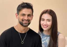 Shoaib Malik extends heartfelt birthday wishes to his wife Sana
