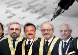 ستة قضاة في المحکمة یتھمون جھاز الاستخبارات بالتدخل في الأمور القضائیة