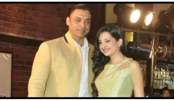 Shoaib Akhtar, Rubab blessed with a baby; it's a girl