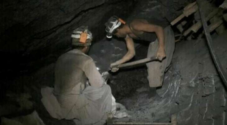 مقتل 12 عاملا اثر انھیار منجم للفحم في اقلیم بلوشستان