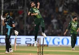 Pakistan level T20I series with nine-run victory over New Zealand