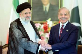 Pakistan, Iran agree to increase volume of bilateral trade to $10b
