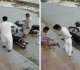 شاھد : لصان یسرقان جوال شاب و دراجتہ الناریة في مدینة کراتشي