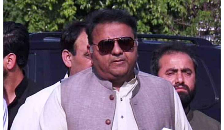 Fawad demands immediate release of Imran Khan from jail