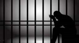 السجن 18 عاما بحق مغربي بتھمة اغتصاب فتیات في فرنسا