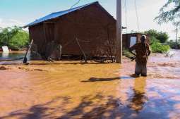 Kenya flood death toll since March climbs to 70: govt