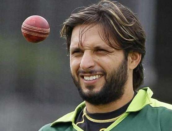  
Govt offers former Captain Shahid Afridi two ministries

 