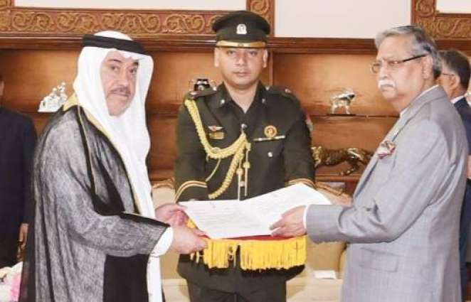 رئيس بنغلاديش يتسلم أوراق اعتماد سفير البحرين لدى داكا