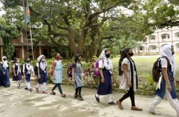 اغلاق المدارس بعد موجة حر شدید في بنغلادیش