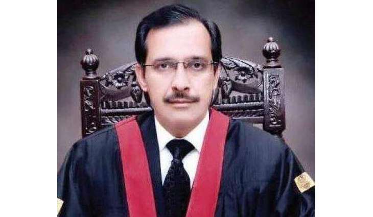 LHC orders PM office to direct all civil, military agencies not to contact any judge