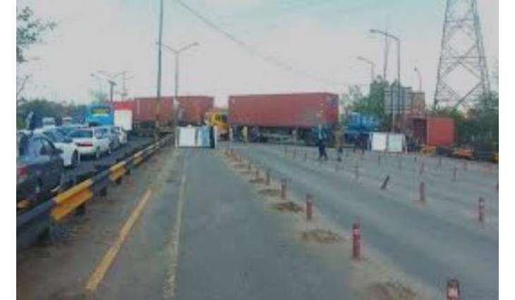 Punjab govt imposes Section 144, block roads ahead of PTI, JI protests calls today
