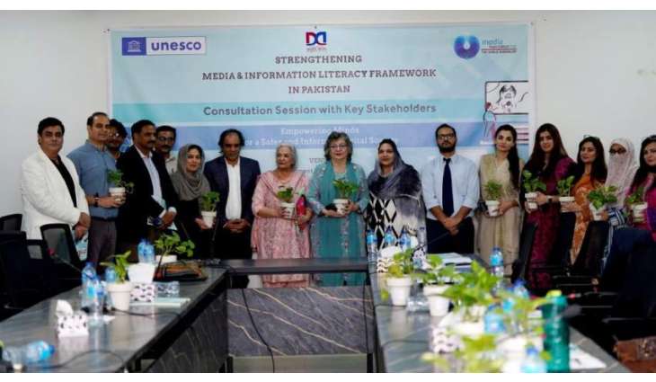 UNESCO kicks-off consultations on media, information literacy strategy for Pakistan