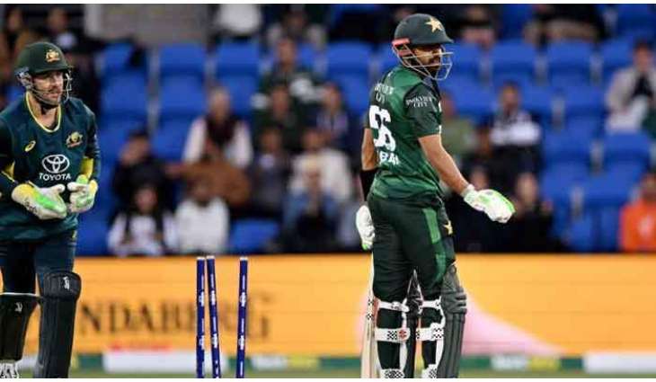 Pakistan all out for 117 runs in final T20I match against Australia