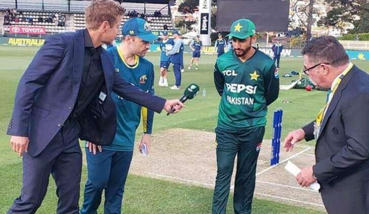 Pakistan opt to bat first in final T20I match Australia 