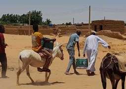 مركز الملك سلمان للإغاثة يوزّع 1.300 سلة غذائية في محلية كسلا بولاية كسلا في السودان