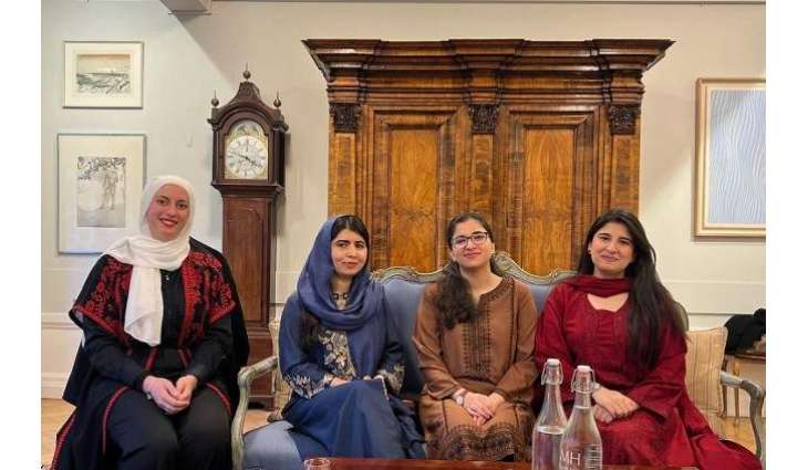 Malala Yousafzai Meets Scholars Supported by her scholarships at the Oxford University