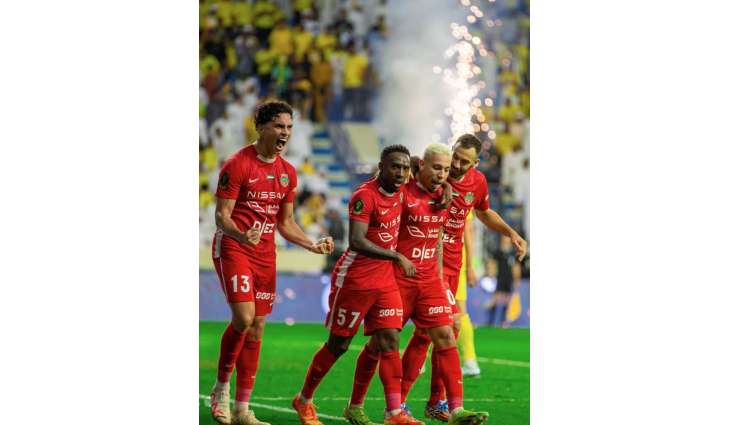 فريق شباب الأهلي بطلاً لكأس السوبر الإماراتي