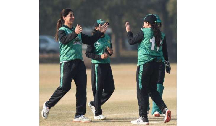 Challengers clinch Super Over win against Stars

 