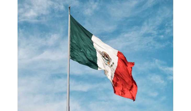 8 killed in collision between bus, truck on Mexico’s Gulf coast