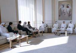 Maktoum bin Mohammed meets with EMEA Co-Head of global firm KKR