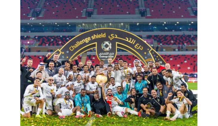 شباب الأهلي يفوز على الريان القطري ويتوج بطلا لدرع التحدي