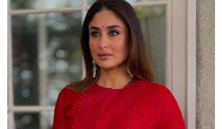 “For God’s sake, leave us alone,” says Kareena, lashing out photographers