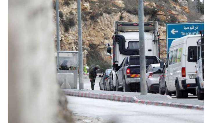 Israeli forces detain 25 Palestinians from West Bank