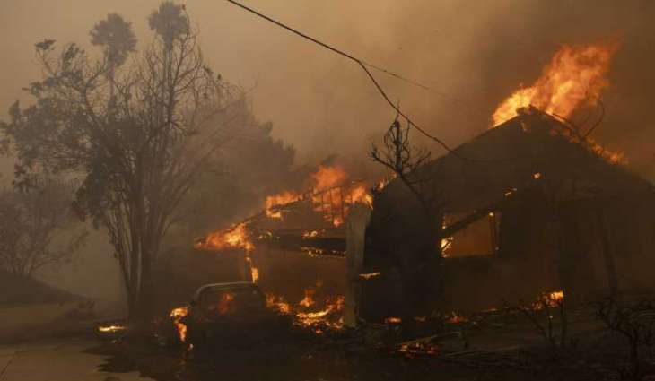 New wildfire erupts near Los Angeles forcing mass evacuations