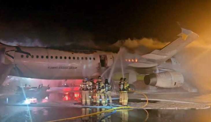 Passenger plane catches fire in Korea's Busan airport, injuring 7