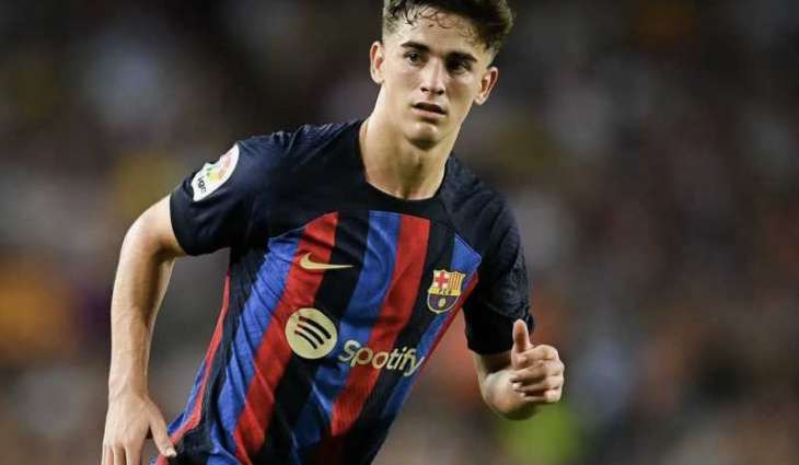 برشلونة يمدد عقد لاعبه 