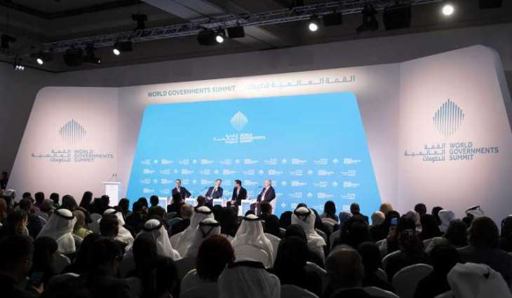 خبراء دوليون : التكنولوجيا ستغير قواعد التنافس والعالم يشهد انتهاء ظاهرة المدير التقليدي