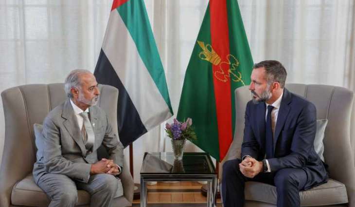 Nahyan bin Mubarak offers condolences on passing of Aga Khan IV