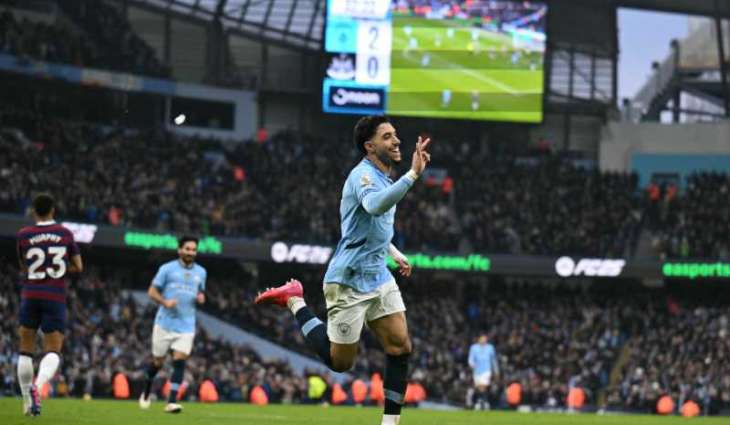 Marmoush's hat-trick fires City to Newcastle victory; Arsenal keep title hopes alive
