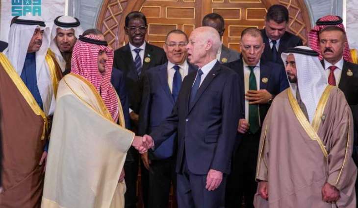الرئيس التونسي خلال استقباله الأمير عبدالعزيز بن سعود ووزراء الداخلية العرب يثمن الجهود المستمرة لتحقيق التكامل الأمني