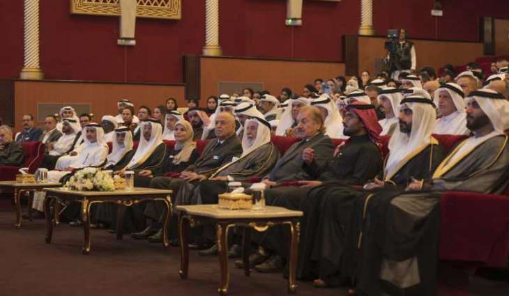 سلطان القاسمي يشهد افتتاح الدورة 34 من أيام الشارقة المسرحية