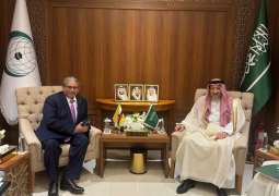 نائب وزير الخارجية يلتقي وزير الخارجية الثاني في سلطنة بروناي دار السلام