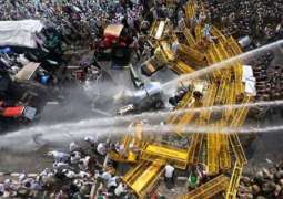 Indian govt under PM Modi launches crackdown on farmers protesting for demands