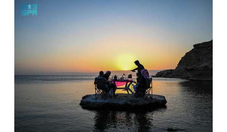 Haql Beaches: Picturesque Iftar Destination during Ramadan