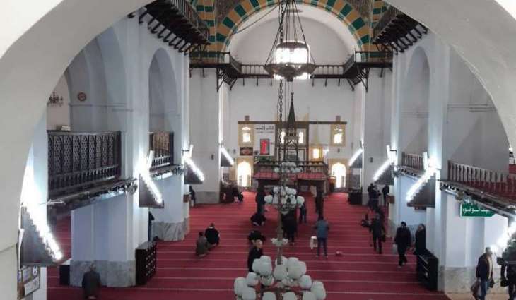 مكان 