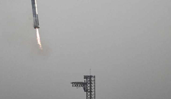 SpaceX's Starship explodes in space