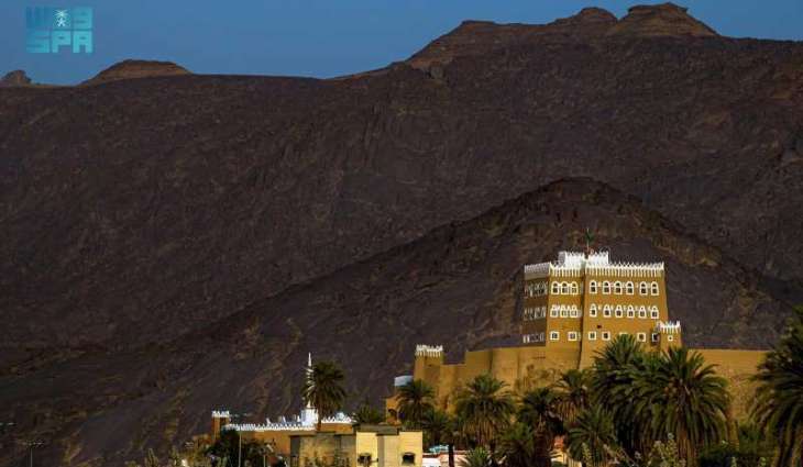 بطراز معماري فريد.. قصر العان التاريخي بنجران يجذب زوار المنطقة خلال أيام عيد الفطر