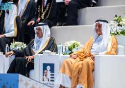 جامعة الفيصل تحتفل بتخريج دفعة جديدة من طلاب كليات الطب والصيدلة والعلوم والدراسات العامة