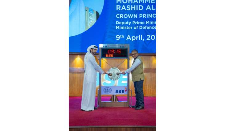 Hamdan bin Mohammed visits Bombay Stock Exchange, rings opening bell